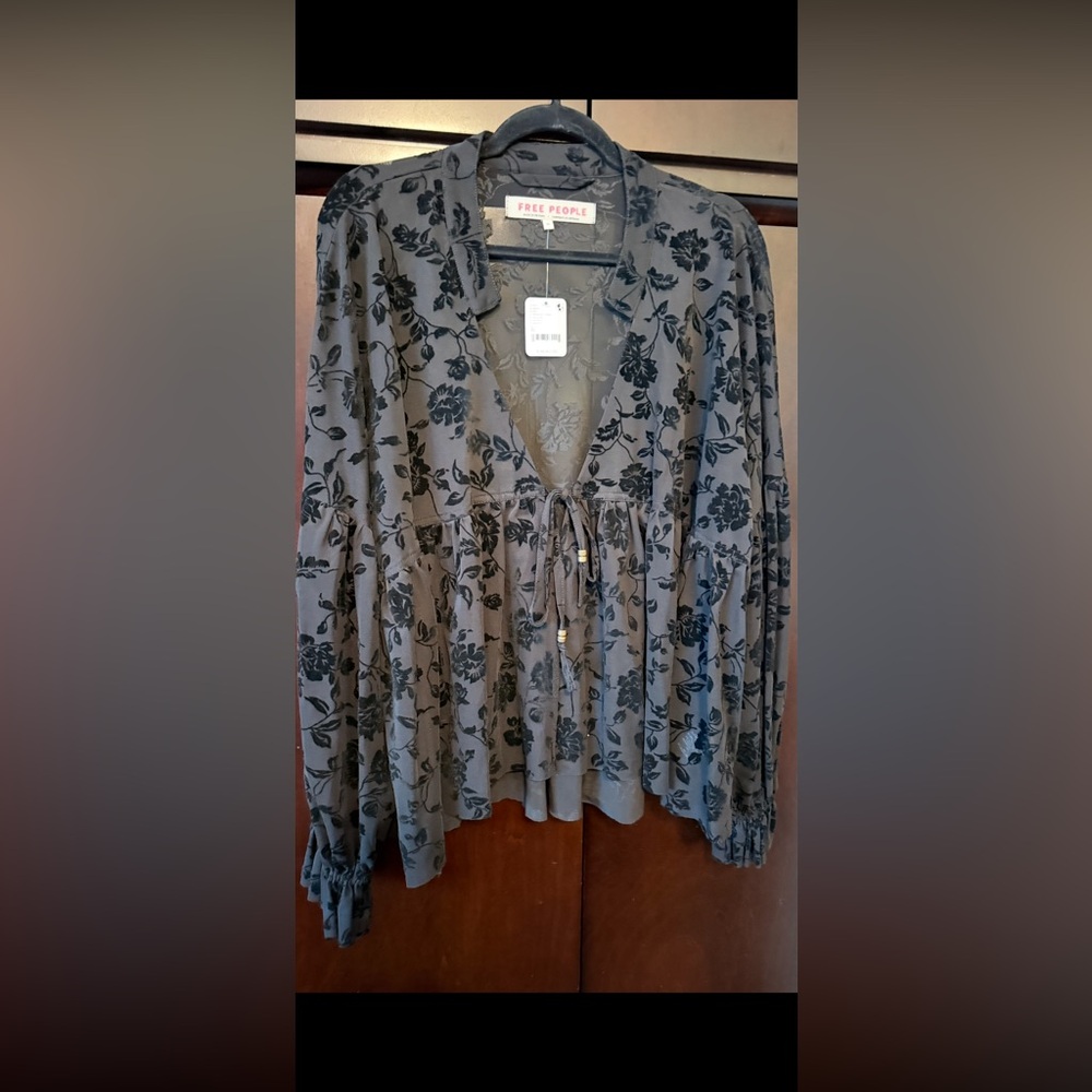 Free People black velvet burnout jacket XL NWT